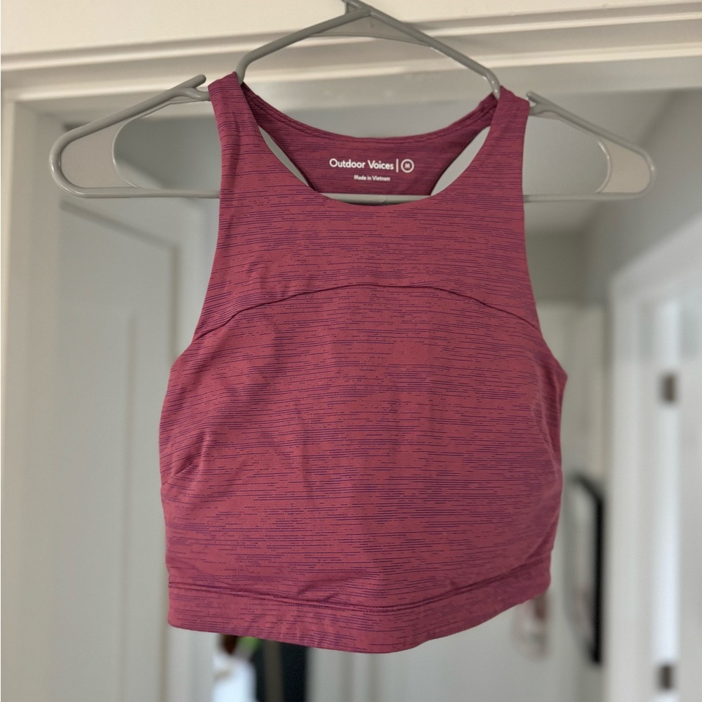 Pink outdoor voices crop top size M